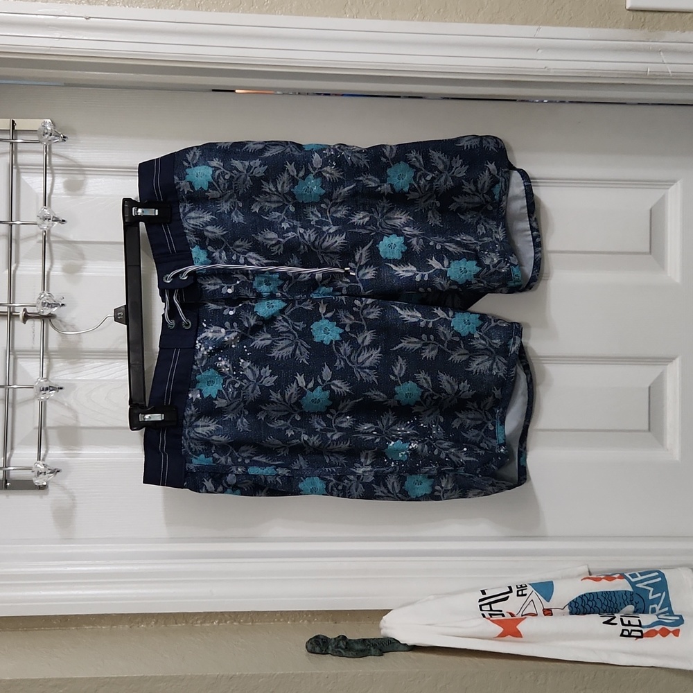 Reef board surf shorts